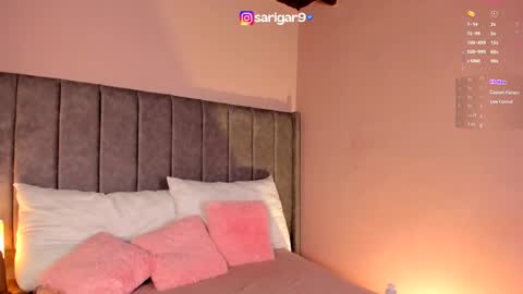 Sara Garcia online show from October 10, 6:01 am