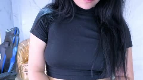 Sara  online show from March 23, 8:02 pm