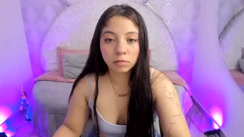 Snapshot of sarita_jane chatting on May 21, 3:35 am Sara online show from May 21, 3:35 am