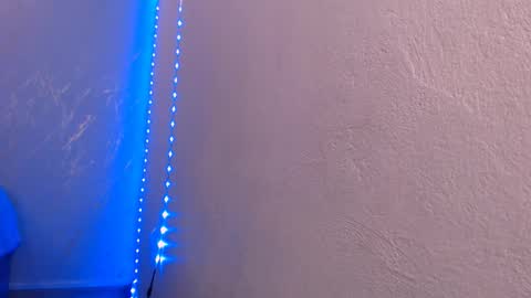 Snapshot of sarita_miller06 chatting on March 20, 1:43 am sarita online show from March 20, 1:43 am