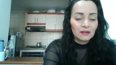 Snapshot of sarita_start chatting on June 10, 4:17 pm sarita_start online show from June 10, 4:17 pm