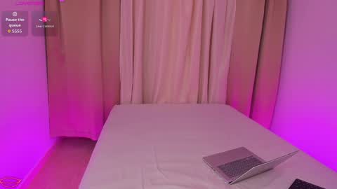 emy online show from March 31, 12:45 am