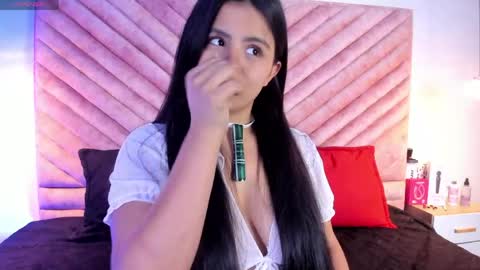 Snapshot of sasha_roldann chatting on April 20, 7:04 pm Sasha online show from April 20, 7:04 pm