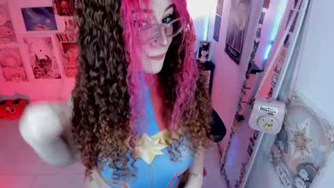 Snapshot of sashaa_love chatting on July 24, 12:08 am Tattie online show from July 24, 12:08 am