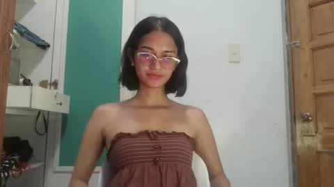 Snapshot of sashafuckss chatting on April 9, 4:34 am Call Me Sasha online show from April 9, 4:34 am