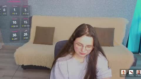 Snapshot of sashavibe chatting on June 2, 4:36 am Sasha online show from June 2, 4:36 am
