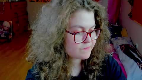 Snapshot of sashy_way chatting on April 25, 3:42 pm .Alexandra online show from April 25, 3:42 pm