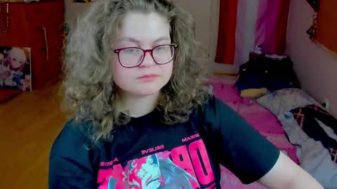 Snapshot of sashy_way chatting on May 2, 3:39 pm .Alexandra online show from May 2, 3:39 pm