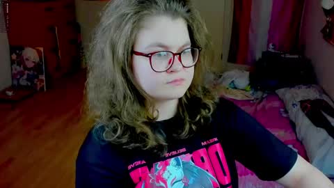 Snapshot of sashy_way chatting on May 20, 9:32 pm .Alexandra online show from May 20, 9:32 pm