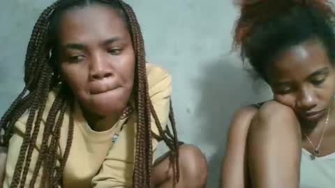 sasivia08 online show from February 3, 6:22 am