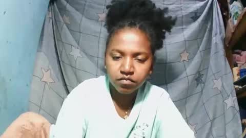 Snapshot of sasivia08 chatting on May 3, 7:09 pm sasivia08 online show from May 3, 7:09 pm