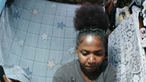 Snapshot of sasivia08 chatting on May 12, 6:38 pm sasivia08 online show from May 12, 6:38 pm