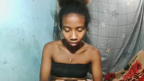 Snapshot of sasivia08 chatting on May 28, 9:12 pm sasivia08 online show from May 28, 9:12 pm