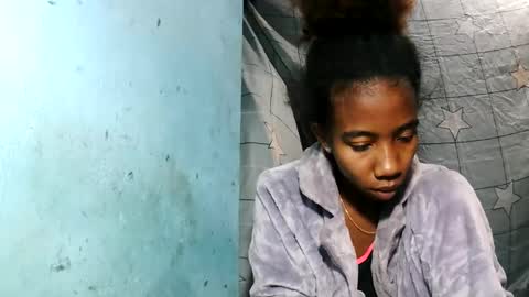 Snapshot of sasivia08 chatting on June 2, 4:25 am sasivia08 online show from June 2, 4:25 am