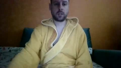 Snapshot of sasko877 chatting on July 6, 8:33 am sasko877 online show from July 6, 8:33 am