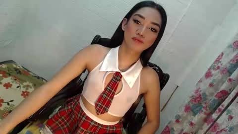 Snapshot of sassy_keylla chatting on May 3, 9:10 pm KEYLLA online show from May 3, 9:10 pm