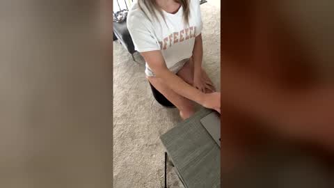 Snapshot of sassy_lexy chatting on February 4, 9:20 pm Lexi online show from February 4, 9:20 pm