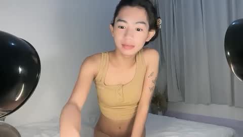 Snapshot of sassykayla chatting on April 20, 3:04 pm sassykayla online show from April 20, 3:04 pm