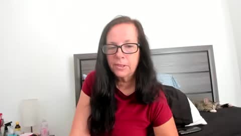 sassypeachgoddess online show from October 9, 3:32 pm