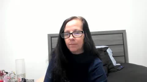 sassypeachgoddess online show from October 22, 11:54 am