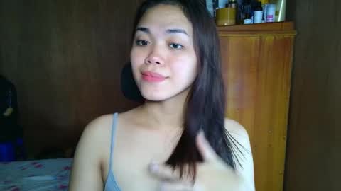 Snapshot of saszzyyumiie chatting on October 29, 5:20 am saszzyyumiie online show from October 29, 5:20 am