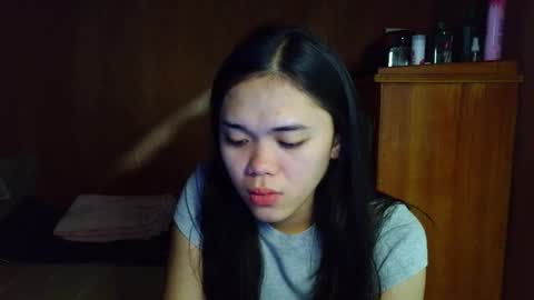 Snapshot of saszzyyumiie chatting on March 11, 12:22 pm saszzyyumiie online show from March 11, 12:22 pm