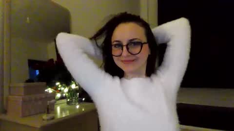 Lori online show from February 2, 4:17 pm