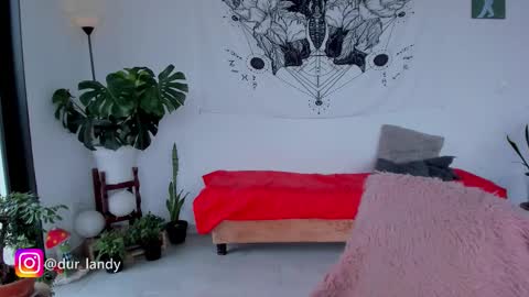 Snapshot of satomimori chatting on November 24, 3:45 pm im Jessi Independet Model online show from November 24, 3:45 pm