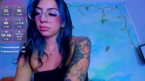 Snapshot of saturno_stone chatting on April 21, 2:51 am Saturnooo online show from April 21, 2:51 am