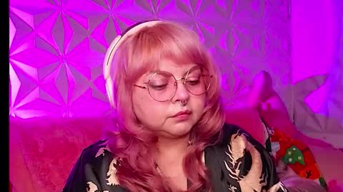 Gina George online show from January 8, 12:46 am