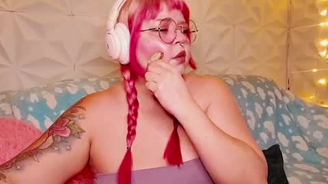 Gina George online show from June 23, 12:52 am