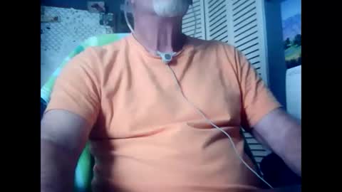 Snapshot of satyr64 chatting on April 26, 2:15 pm satyr64 online show from April 26, 2:15 pm