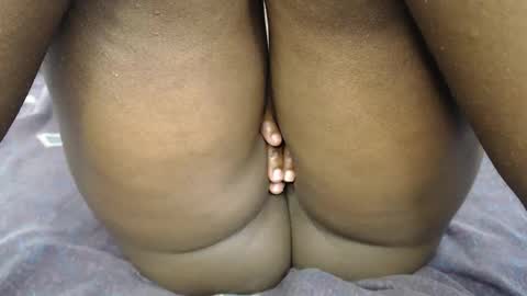 Snapshot of sauce_pety chatting on February 26, 6:12 am pety online show from February 26, 6:12 am