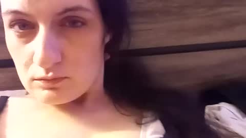 Snapshot of saucybear666 chatting on December 19, 5:51 am SnowBunny online show from December 19, 5:51 am