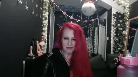 SaucySky online show from December 29, 12:09 am