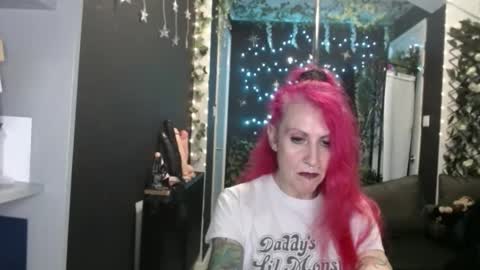 SaucySky online show from November 3, 9:59 pm