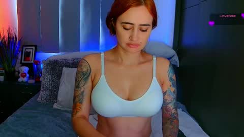   Dela  online show from September 22, 4:20 pm