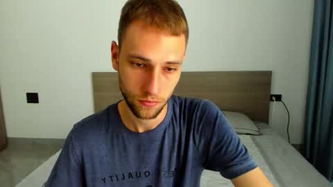 Snapshot of savak_hottie chatting on September 17, 10:17 am Savak Laakem online show from September 17, 10:17 am