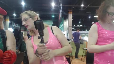 Savanah online show from April 12, 6:02 pm