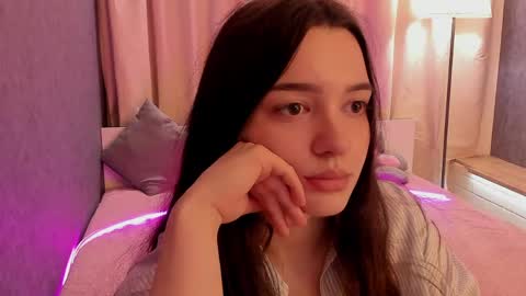 savannah_h online show from April 10, 10:31 am