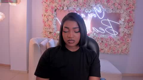 S a v a n n a h  online show from March 30, 11:55 am