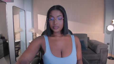 Snapshot of savannahstorm_ chatting on June 21, 11:13 am S a v a n n a h online show from June 21, 11:13 am