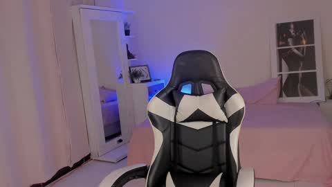 Snapshot of savannahwildee chatting on December 2, 7:16 pm Savannahwildee online show from December 2, 7:16 pm