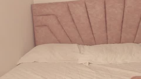 Savannahwildee online show from November 24, 12:16 pm