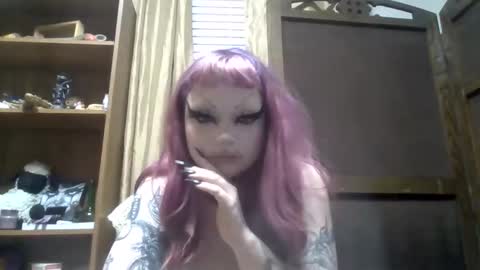 Snapshot of saviorsfeastxxx chatting on February 25, 1:59 am GG online show from February 25, 1:59 am