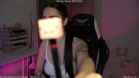 Snapshot of savvage_play chatting on April 29, 7:53 pm Naomi online show from April 29, 7:53 pm