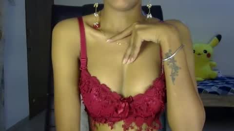 Snapshot of saxee_love chatting on July 6, 12:24 pm saxee online show from July 6, 12:24 pm