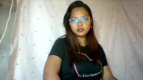Snapshot of sayah_69 chatting on May 22, 6:09 am sayah_69 online show from May 22, 6:09 am