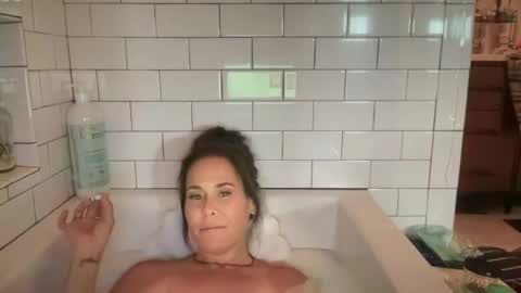 Snapshot of sayplsgdgrl chatting on March 12, 5:38 pm Good Girls Say Please...and Thank You online show from March 12, 5:38 pm