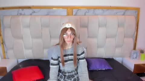 scaarlett_22 online show from February 17, 5:59 am